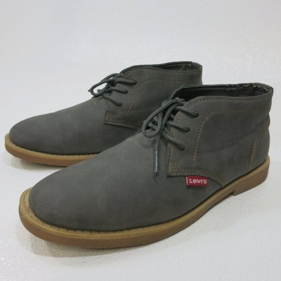 Levi\'s Nubuck Leather Chukka Boots Casual Comfort Footwear Men\'s Shoes Sz 8.5